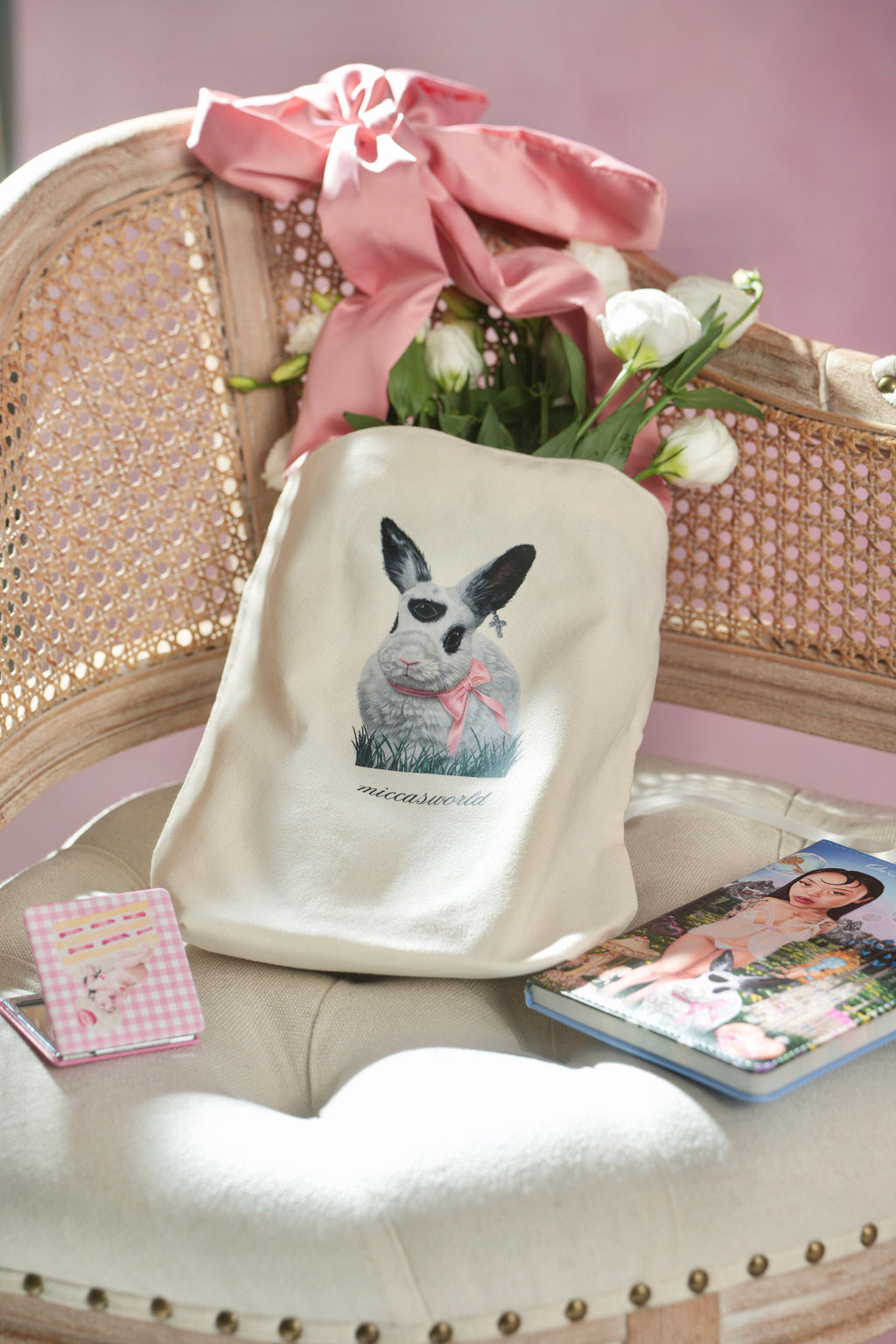 Lu Bunny Tote White